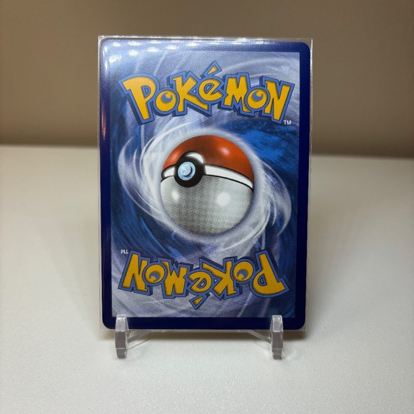 Celebi VMAX (008/198) Chilling Reign *MINT CONDITION* - Picture 2 of 2